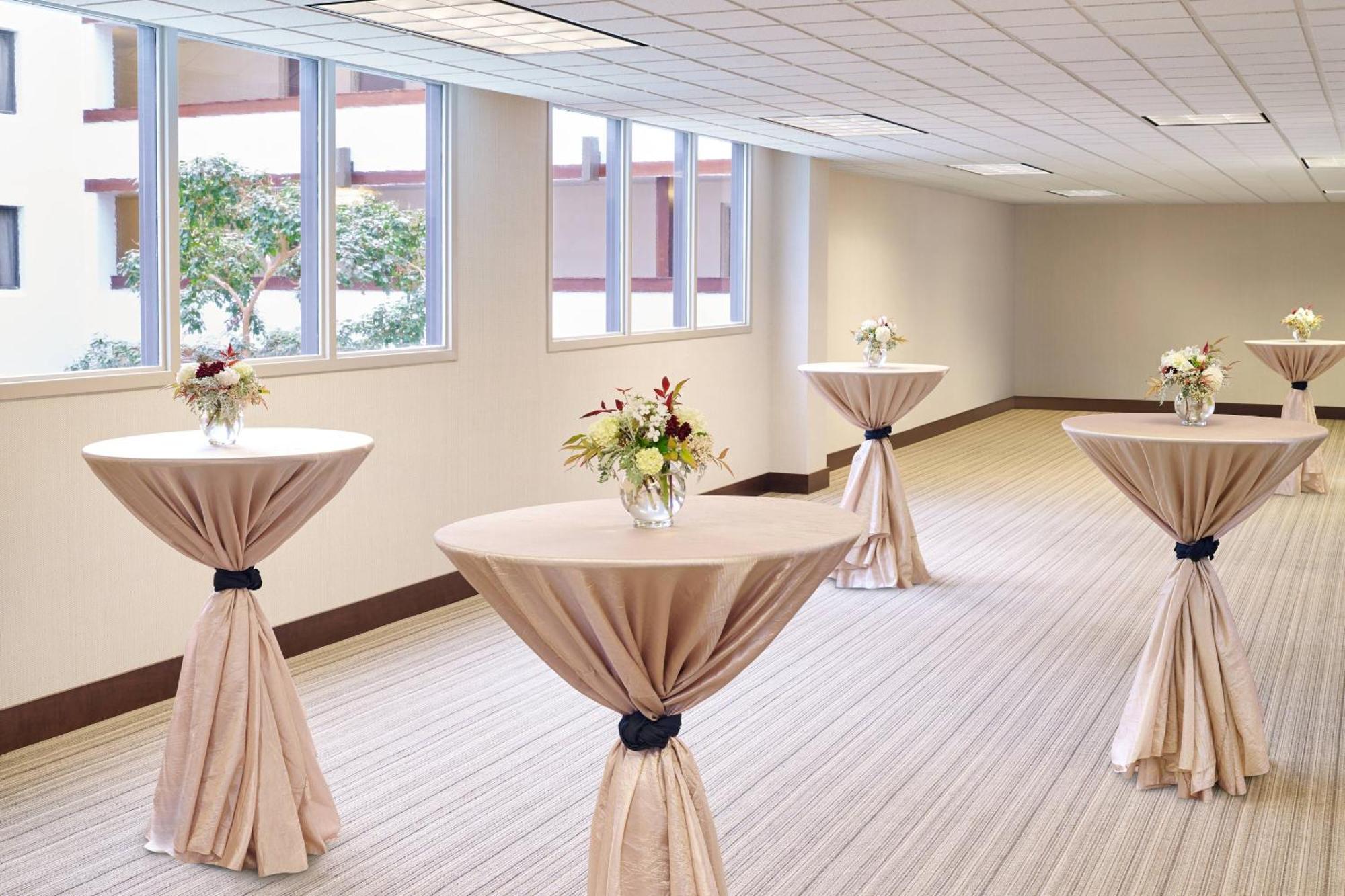 Four Points By Sheraton Bellingham Hotel & Conference Center Zewnętrze zdjęcie